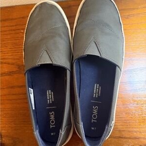 TOMS Charcoal Casual Slip-Ons